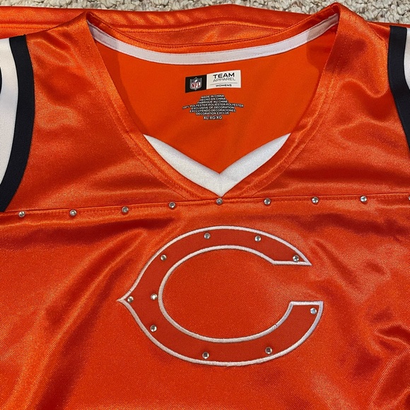 WORN ONCE: NFL CHICAGO BEARS POLYESTER SHIRT - Picture 3 of 4